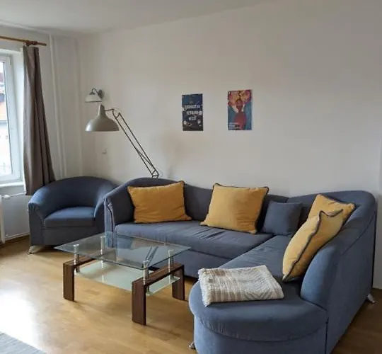 Daire Livi - No Party